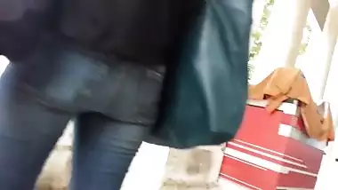 Indian Girl In Jeans Ass Gaand