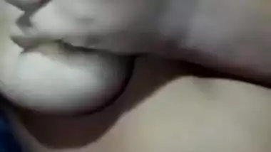 Bangladeshi Girl Pussy Fingering Before Bath