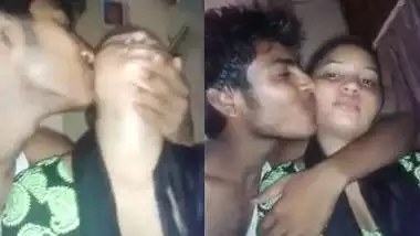 Boob S Press Kissing In Bus - Boy Squeeze Boobs In Bus fuck indian pussy sex on Pornkashtan.net