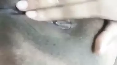 Cute girlfriend black pussy fingering solo nude