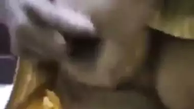 Owner squeezes his maid’s boobs in desi mms