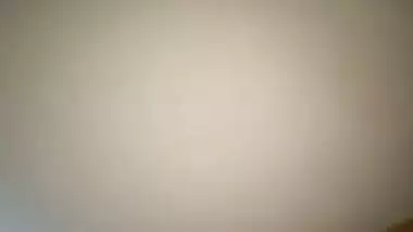 Beautiful bhabhi sexy boobs showing during blowjob