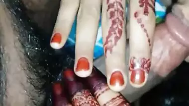 Indian bhabhi sucking lund MMS