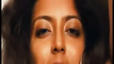 indian girl solo masturbating