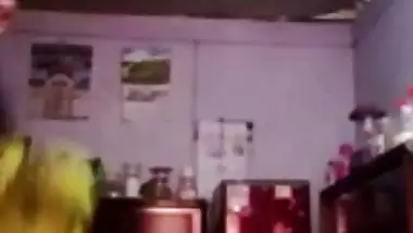 Bangladeshi bhabhi showing ass and fingering pussy