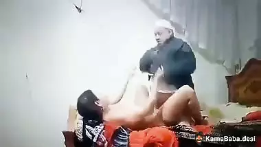 Father-in-law fucks daughter-in-law in Bangladeshi sex video