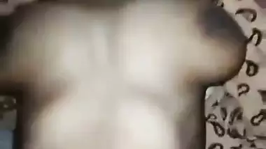 Pervert fucks his stepsister’s hairy pussy in desi MMS