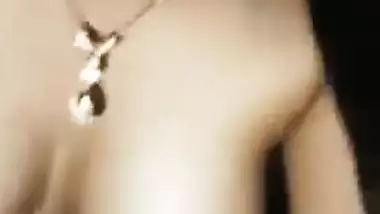 Desi xxx video of a hot girl riding like a whore