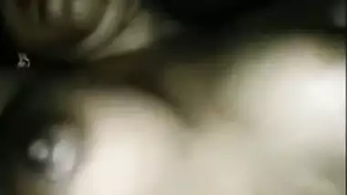 Bubbly boobed desi riding sex