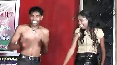 Tamil hot sex rain dance video on stage