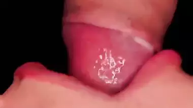 Mindblowing Indian blowjob and cum swallowing