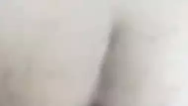 Dilettante sexy Desi girl fucked hard by lover