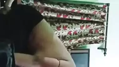 New housewife has the XXX mouth fucked by her Desi cousin brother