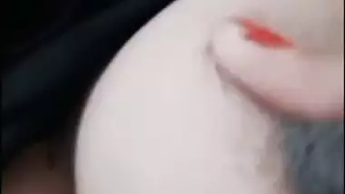 Beautiful girlfriend in maxi shows boobs viral video