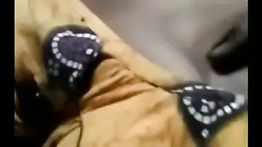 Nogaon lady show her boobs