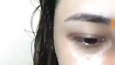 cute girl underboob show