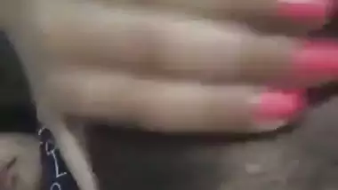 Indian nude girl shows her hairy wet pussy