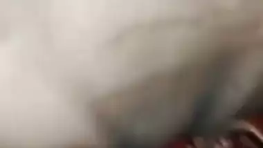 Cum under pussy