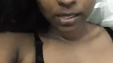 Indian milf nude selfie