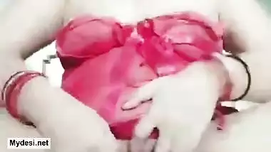 Desi Bhabhi HOt Nude Live