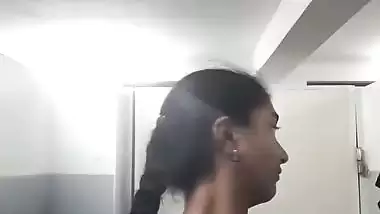 Cute girlfriend hot boobs showing viral video making