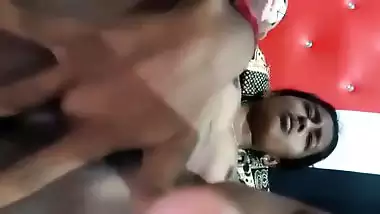 Tamil teenage girl fingering masturbation selfie