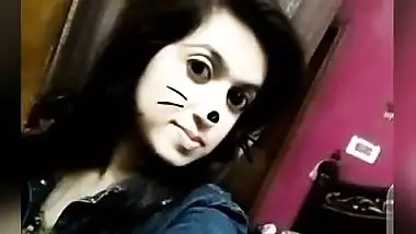 Cute paki Girl Showing Boobs