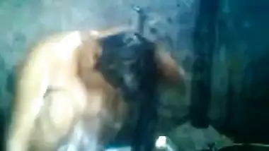 Haaye merijaankhada karva diya, iss gaand ko...