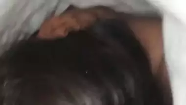 Slut babe sucks her sleeping BF’s dick in Indian blowjob porn