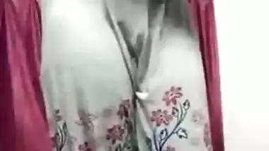 Exclusive Indian - Cute Desi Girl Showing her Big Boobs and Pussy to lover