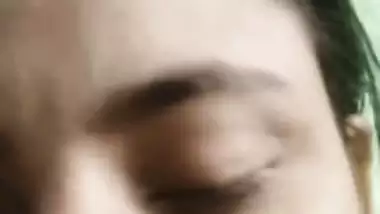 Big ass aunty slapping booty during live call