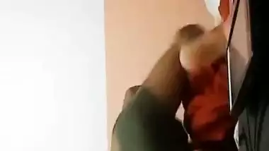 Village Bhabhi Dehati blowjob sex MMS