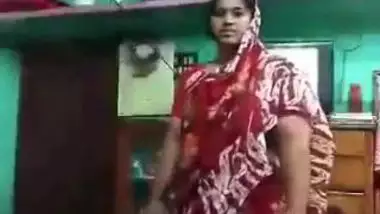 Young Guy Fucking A Matured Bangladeshi Aunt For Money Mms Video  Leaked.html wild indian tube