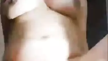 Nude Indian girl exposes her big boobs and wet pussy