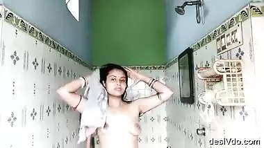 SONA BHABI KI Bathroom SELFI VIDEO