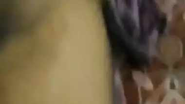 Mallu shying to show her nude mms vid