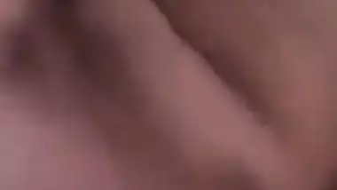 Sri Lankan Middle Age Girl Having An Secret Affair Got Fucked While Talking Nasty Things (Exposing her sluttiness) – Listen to the audio guys!