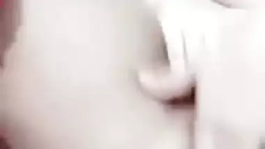 Nude fingering videos of horny desi girlfriend