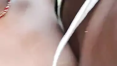 Desi Tamil milf enjoys outdoor sex with her neighbor