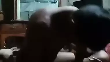 Village couple’s xxx desi MMS of chudai