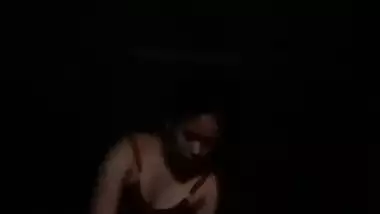 Sexy Bengali village girl stripping nude fingering MMS