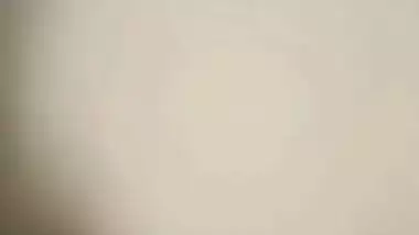 Desi mom and daughter nude in washroom viral MMS