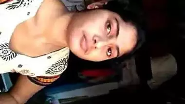 Xxxrepon - Amateur Brunette Shows Her Nice Tits.html wild indian tube